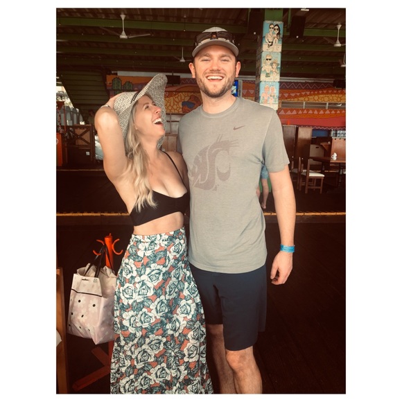 Meet your Posher, Erin - Picture 2 of 10